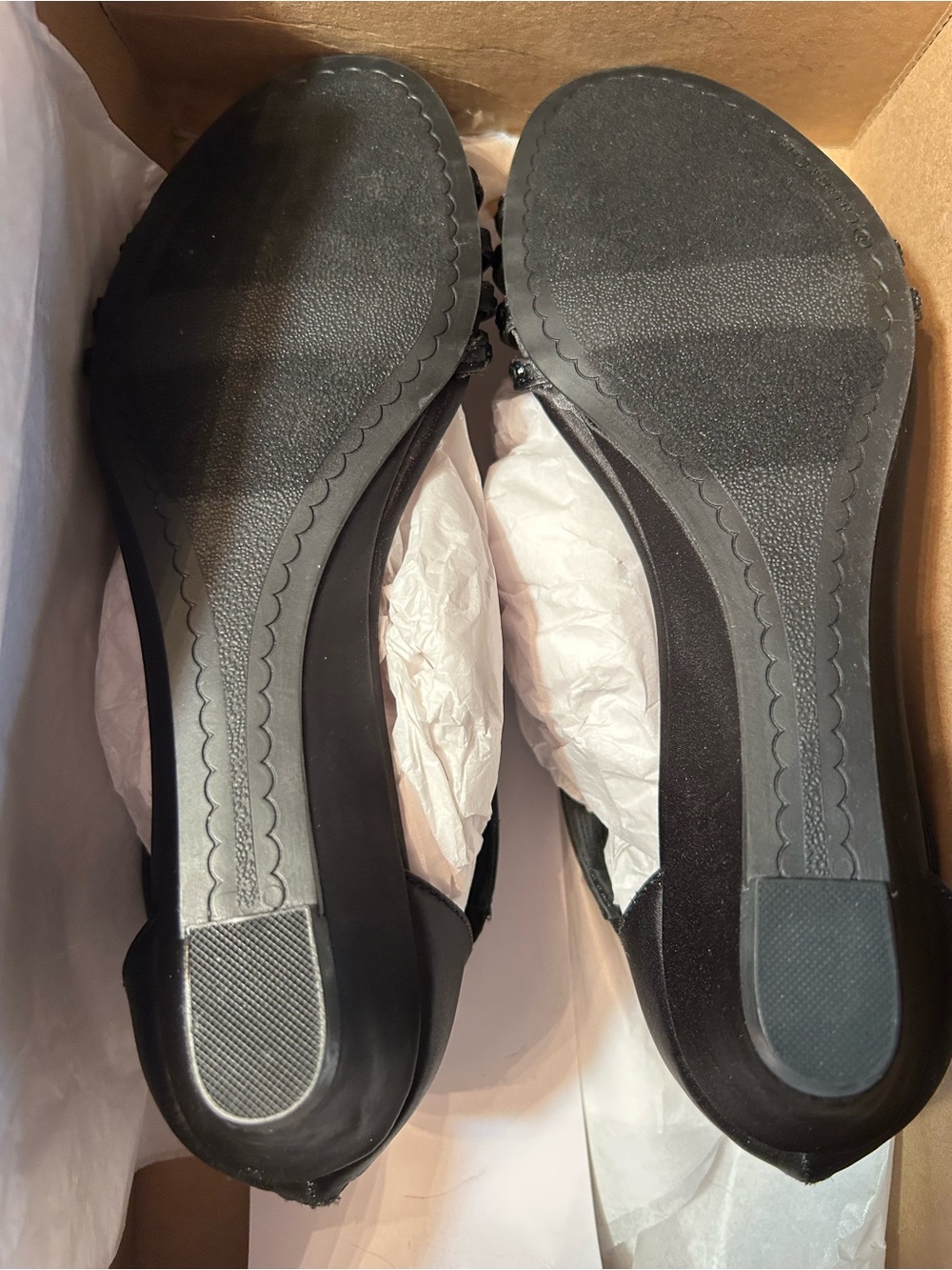 Women’s Black Wedge Sandals with Decorative Straps. New in box. - Picture 8 of 9